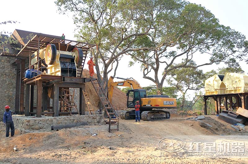 頁巖破碎、制砂海外生產(chǎn)現(xiàn)場搭建中