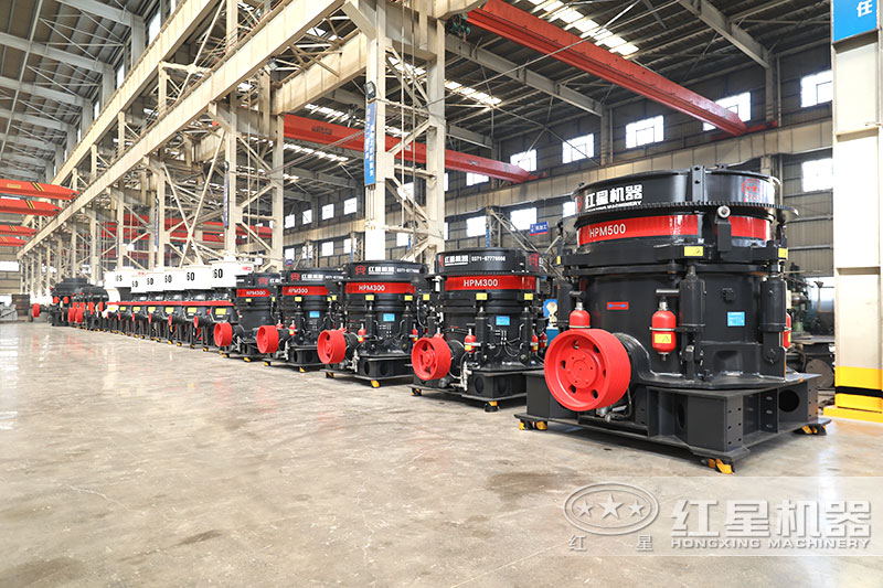 圓錐破型號多，PYD2200型更受歡迎