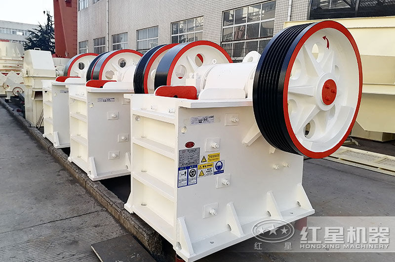 小型碎石機(jī)器有哪些？多少錢(qián)一臺(tái)？